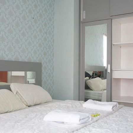 מלון Pondokcabe Hilir Green Lake View Just Sleep & Cozy מראה חיצוני תמונה