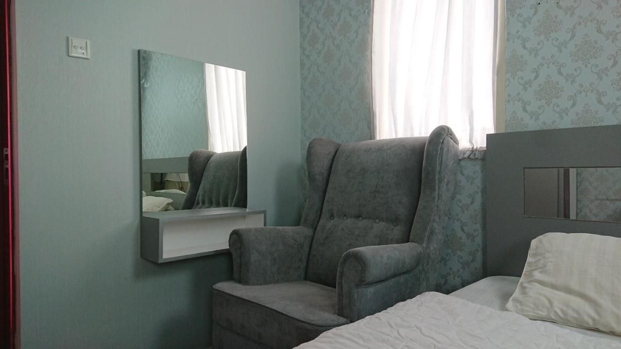 מלון Pondokcabe Hilir Green Lake View Just Sleep & Cozy מראה חיצוני תמונה