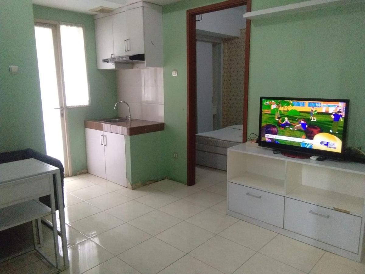 מלון Pondokcabe Hilir Green Lake View Just Sleep & Cozy מראה חיצוני תמונה