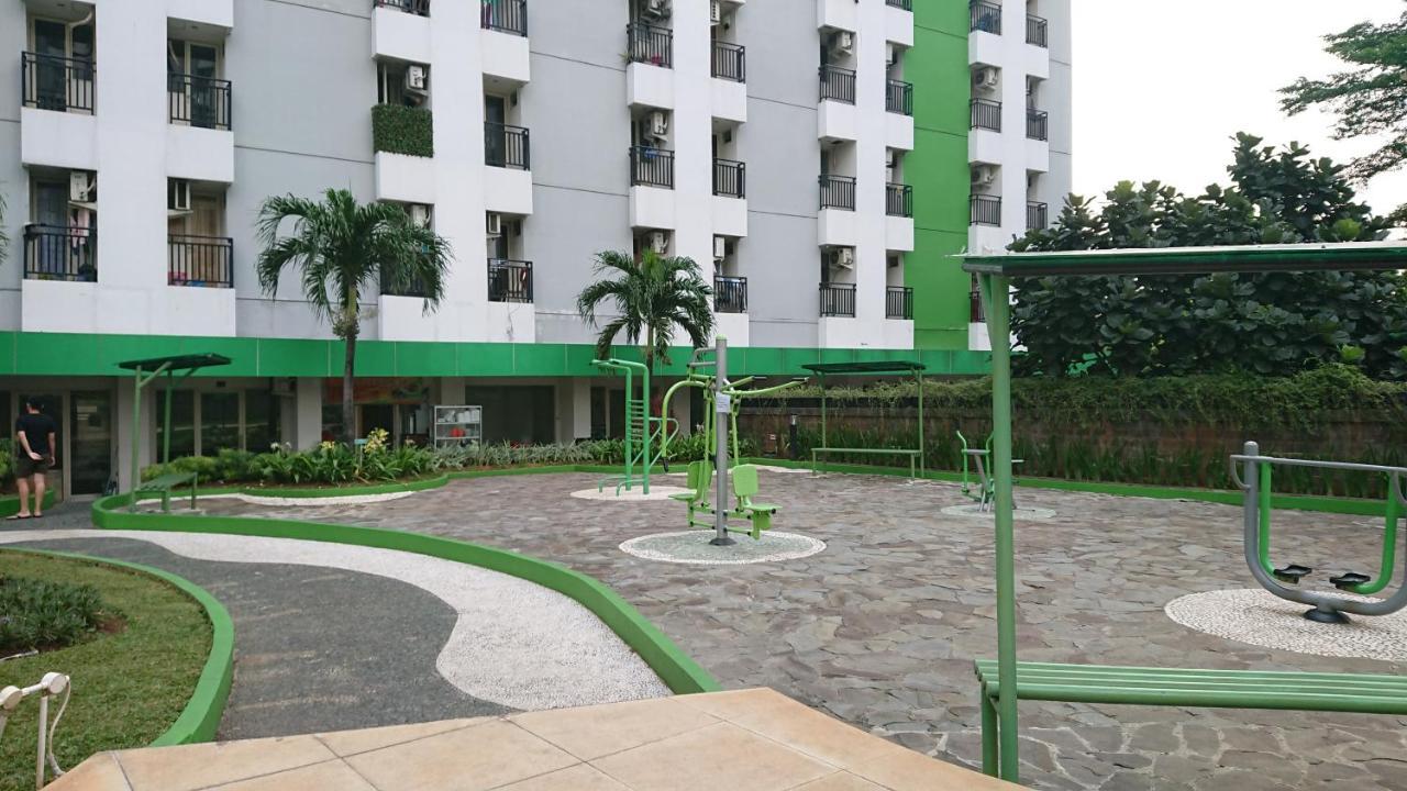 מלון Pondokcabe Hilir Green Lake View Just Sleep & Cozy מראה חיצוני תמונה